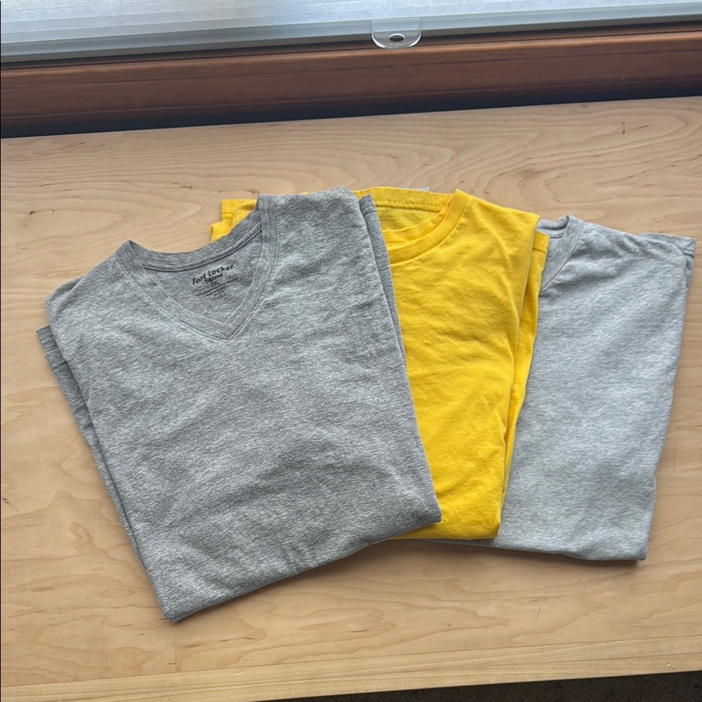 Lot 3 Tee T Shirts Plain Basic Gray Yellow CSG Foot Locker XXL / 2XL